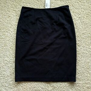 Chico’s Perfect Ponte Pencil Skirt Black Size 1 / US 8 NWT Career Office Classic